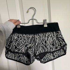 Lululemon Speed Short - Size 4
